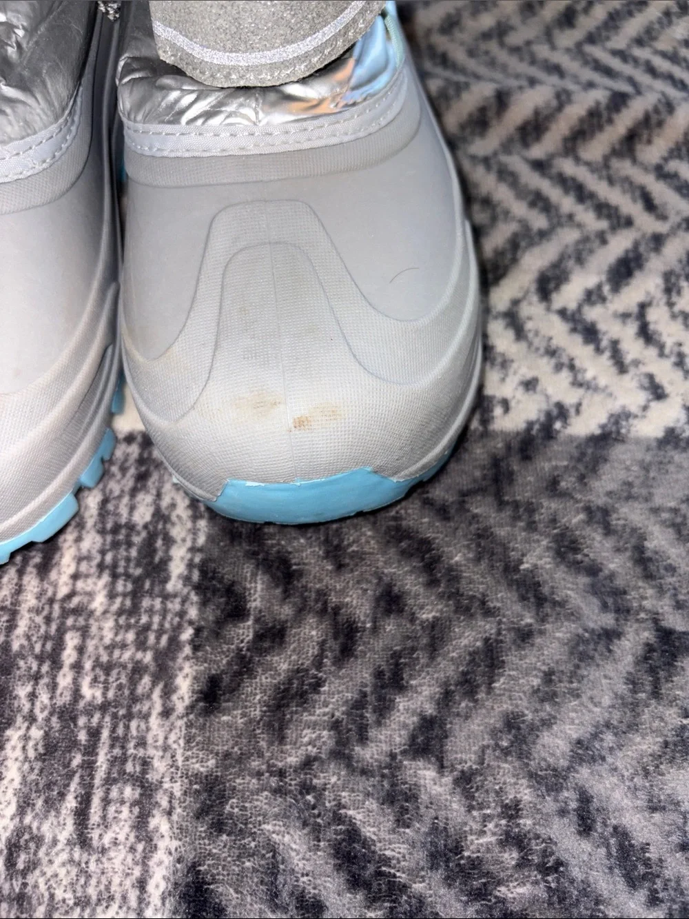 Kids Silver and Light Blue Insulated Snow Boots with Faux-Fur Cuff